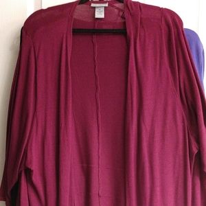 Catherine's burgundy long sleeve sweater